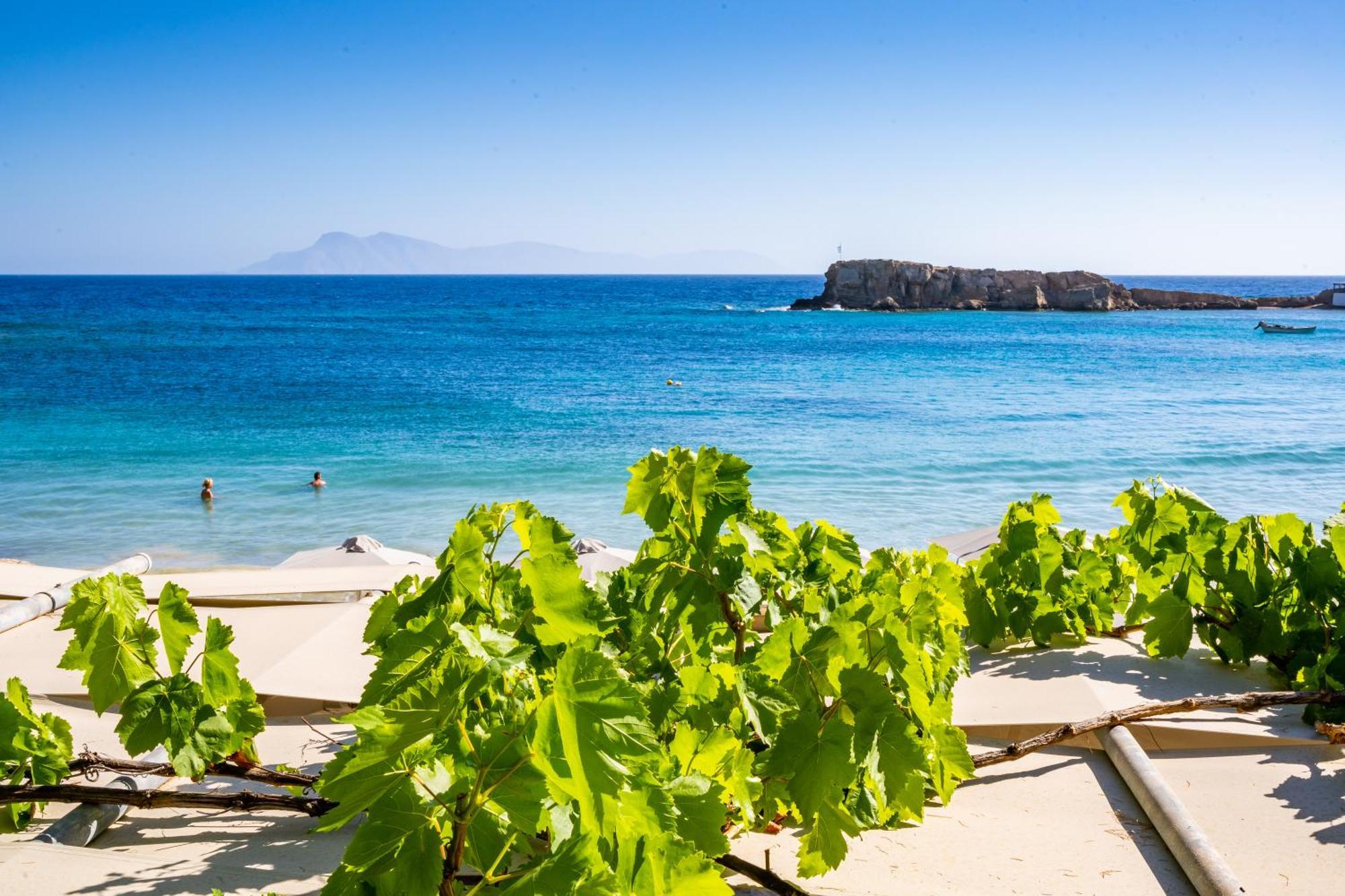 Le Grand Bleu & Lefkos (Karpathos)