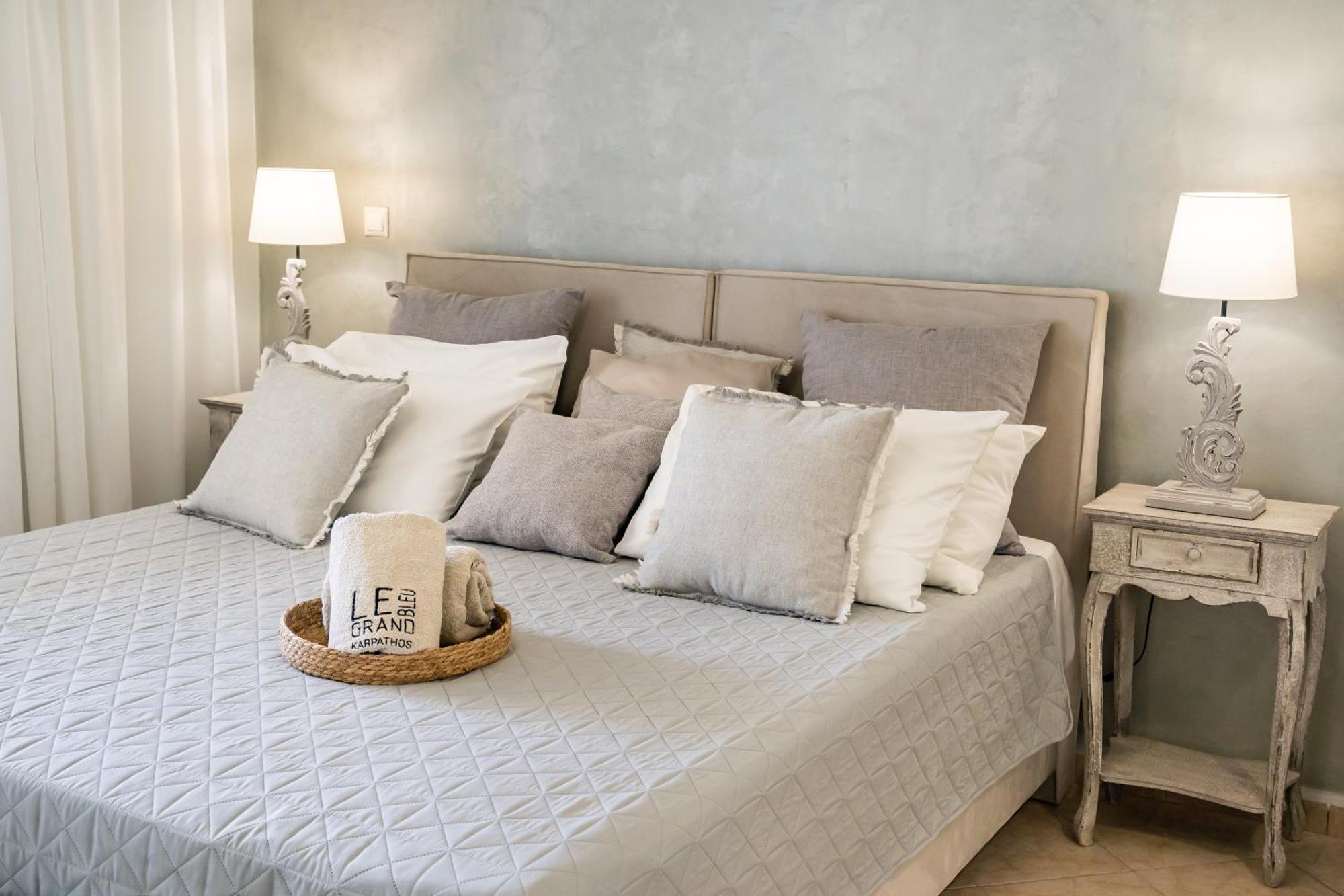 Le Grand Bleu & Apartment