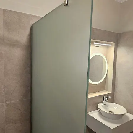 Le Grand Bleu Studios & Apartments Lefkos  Room photo